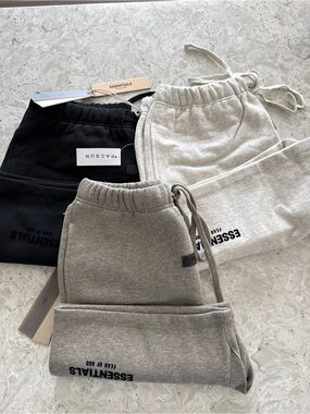 Essentials Medium 3 Pack of Shorts Bundle,Black, Light oatmeal, Dark oatmeal